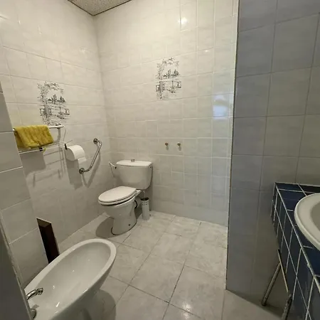 A Neris-les-bains, 20 M², Avec Terrasse C 네레스레벵즈