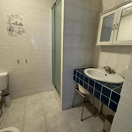 A Neris-les-bains, 20 M², Avec Terrasse C アパート Néris-les-Bains