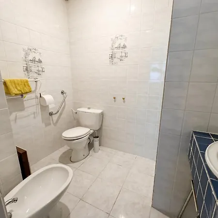 A Neris-les-bains, 20 M², Avec Terrasse C Διαμέρισμα Néris-les-Bains